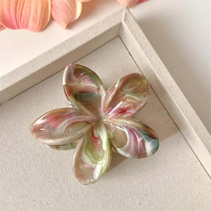 HairOra FloraClip – Elegant Floral Hair Clip