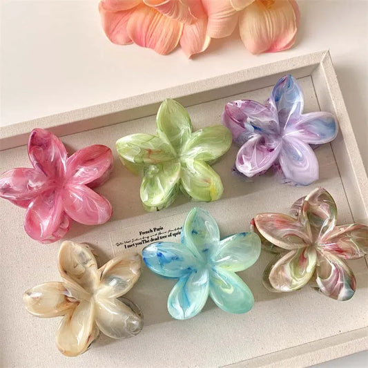 HairOra FloraClip – Elegant Floral Hair Clip